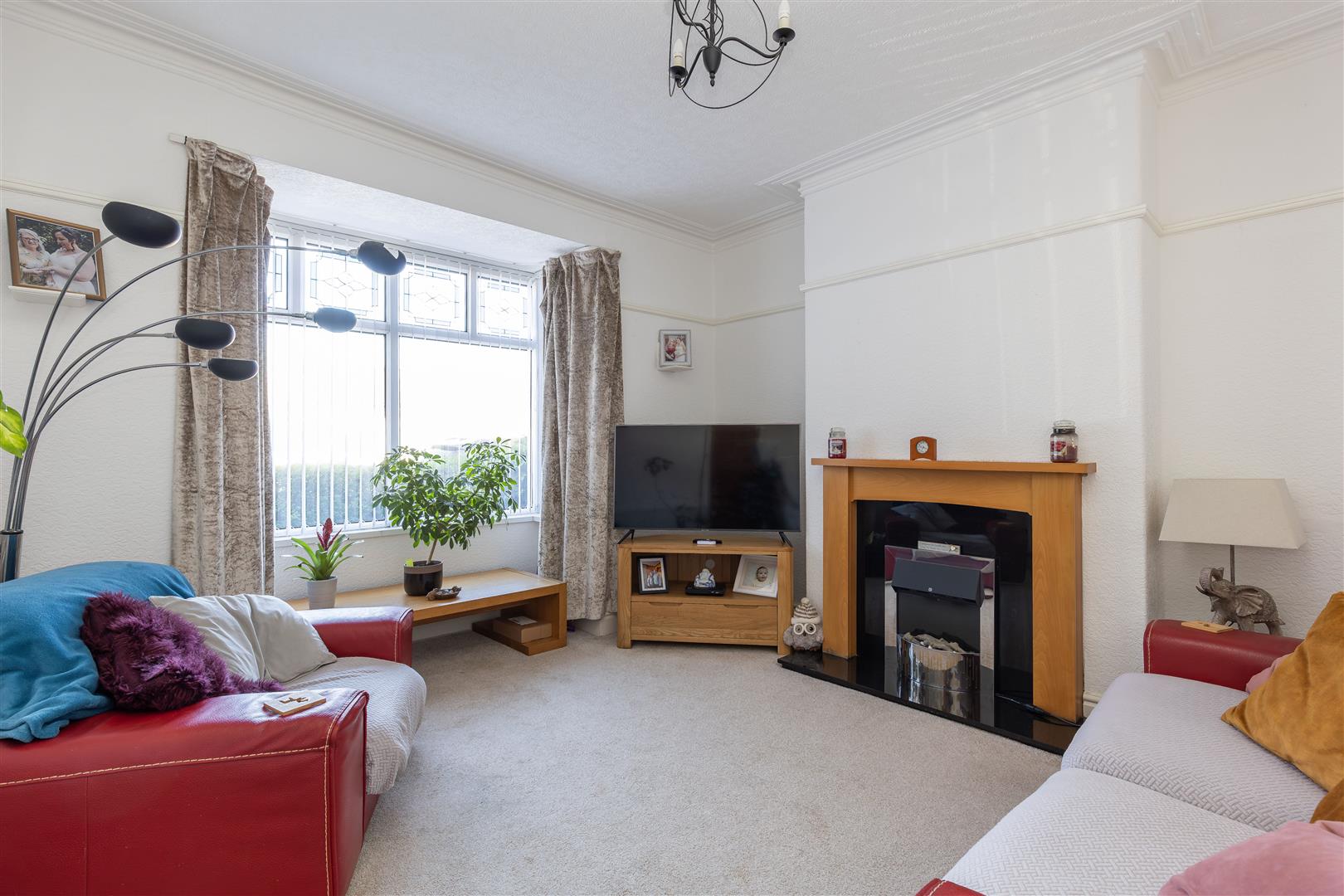 3 bed property in Erskine Road, Chorley
